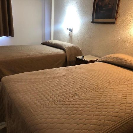Hotel Lorena Лос Мочис Екстериор снимка