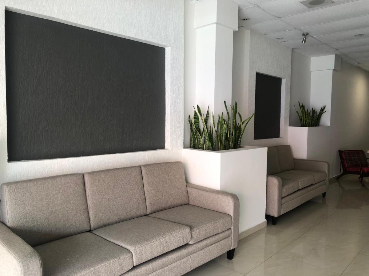 Hotel Lorena Лос Мочис Екстериор снимка