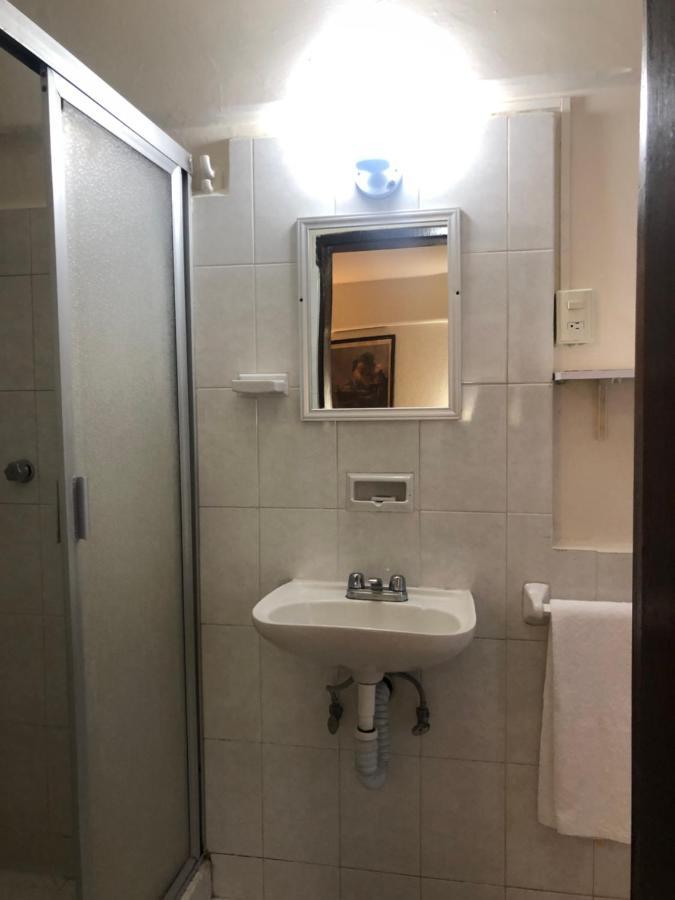 Hotel Lorena Лос Мочис Екстериор снимка