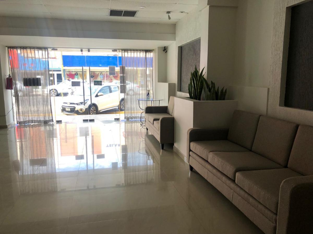 Hotel Lorena Лос Мочис Екстериор снимка