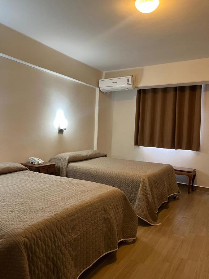 Hotel Lorena Лос Мочис Екстериор снимка